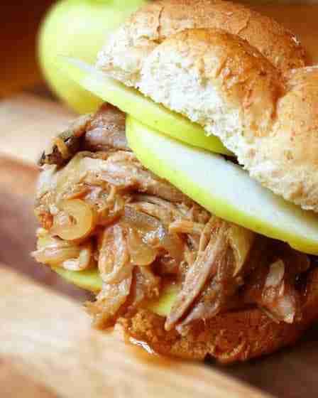 Slow Cooker Pulled Pork with Apples and Onions 