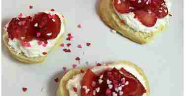 These heart shaped cream cheese fruit tarts are easy to make and perfect for Valentine's Day.