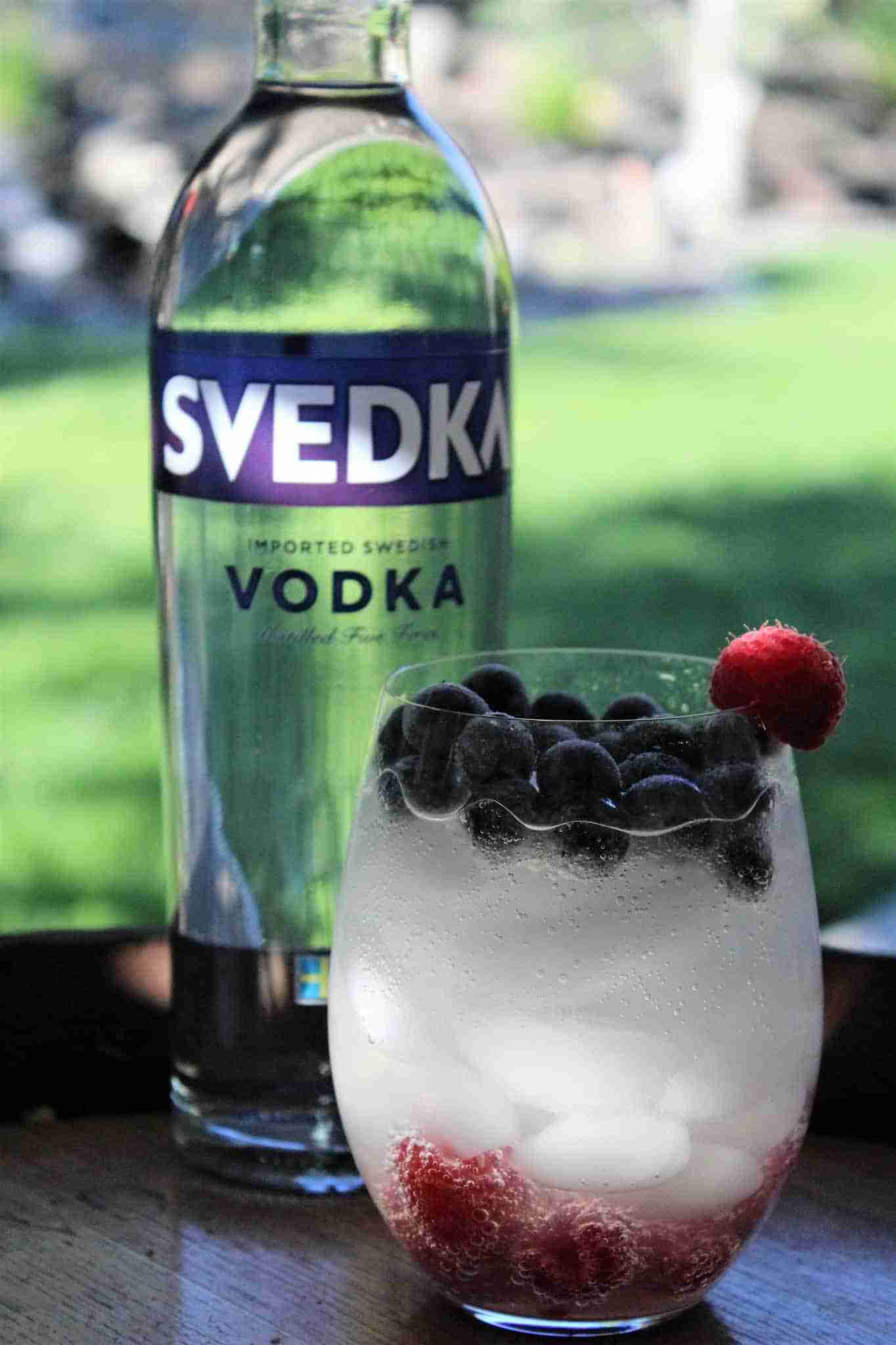 Sparkling Red, White & Blue Cocktail